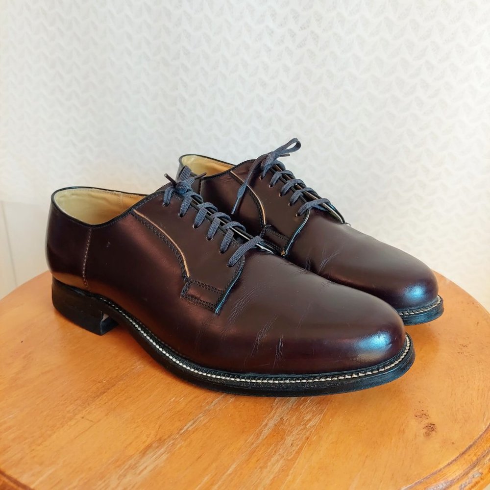 Dark brown leather Derby shoes